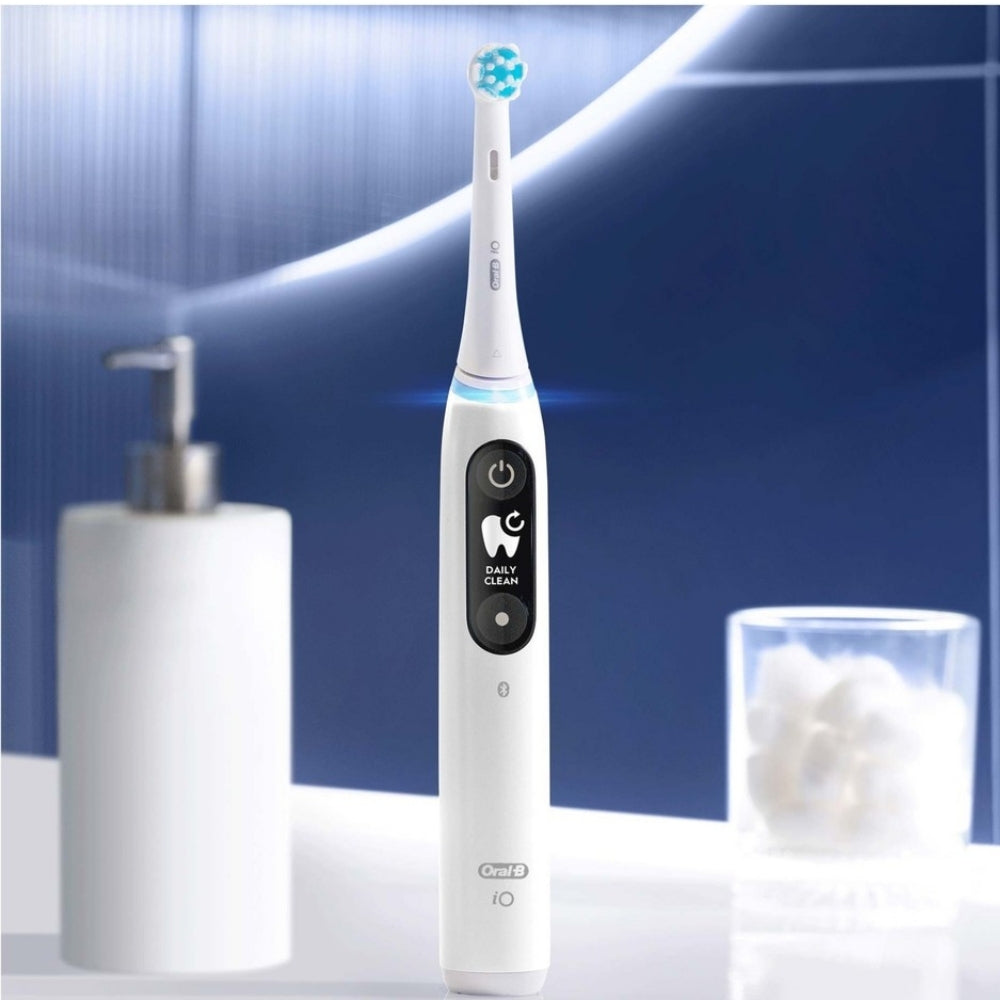 Oral-B iO 6 Rechargeable Toothbrush - White